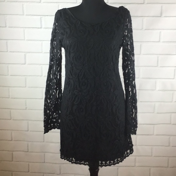 Floral lace overlay dress - Picture 1 of 6